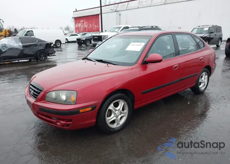 2004 Hyundai Elantra Gt из США, поврежденный, VIN KMHDN56D04U130204